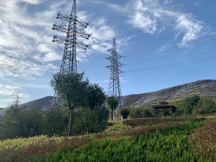 【中國(guó)夢(mèng)·黃河情】以生態(tài)文明為引領(lǐng) 山西芮城走出發(fā)展新路子_fororder_2 光伏基地