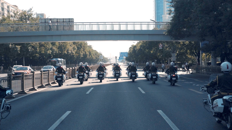 時(shí)政微紀(jì)錄 | 致敬!以國家之名